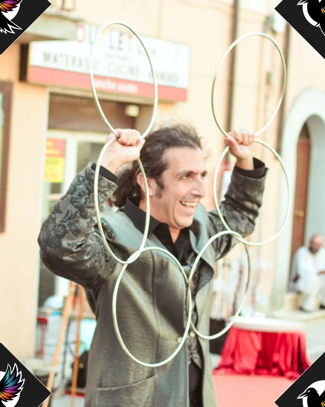 Andrea Corvo — magia comica piazza