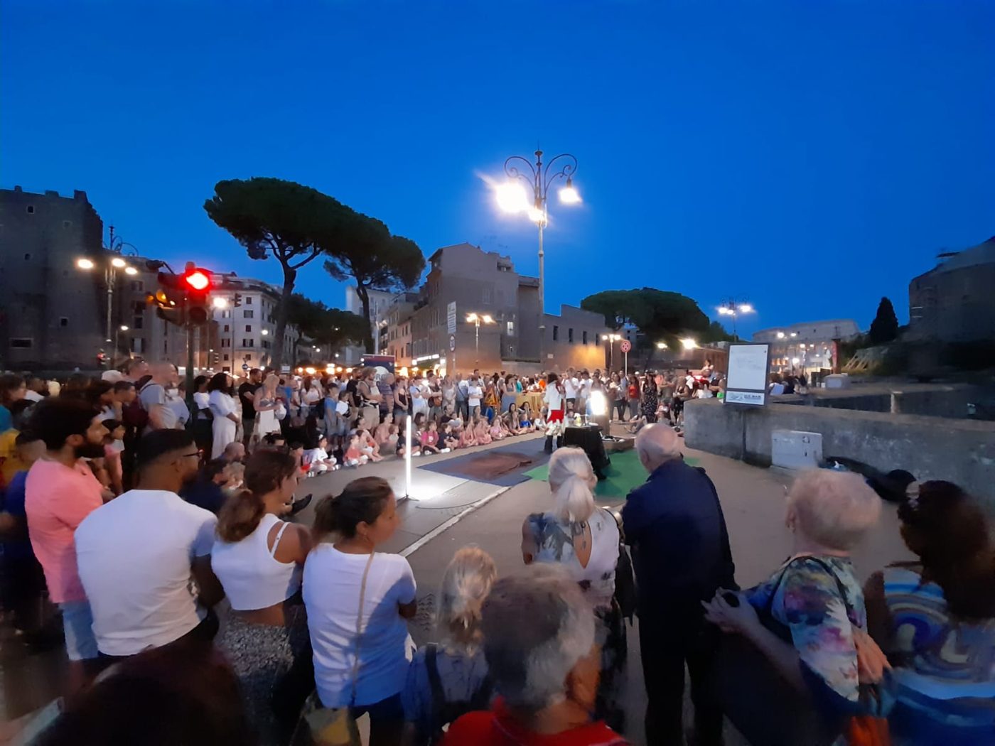 Andrea Corvo — Doktor Bubble in piazza