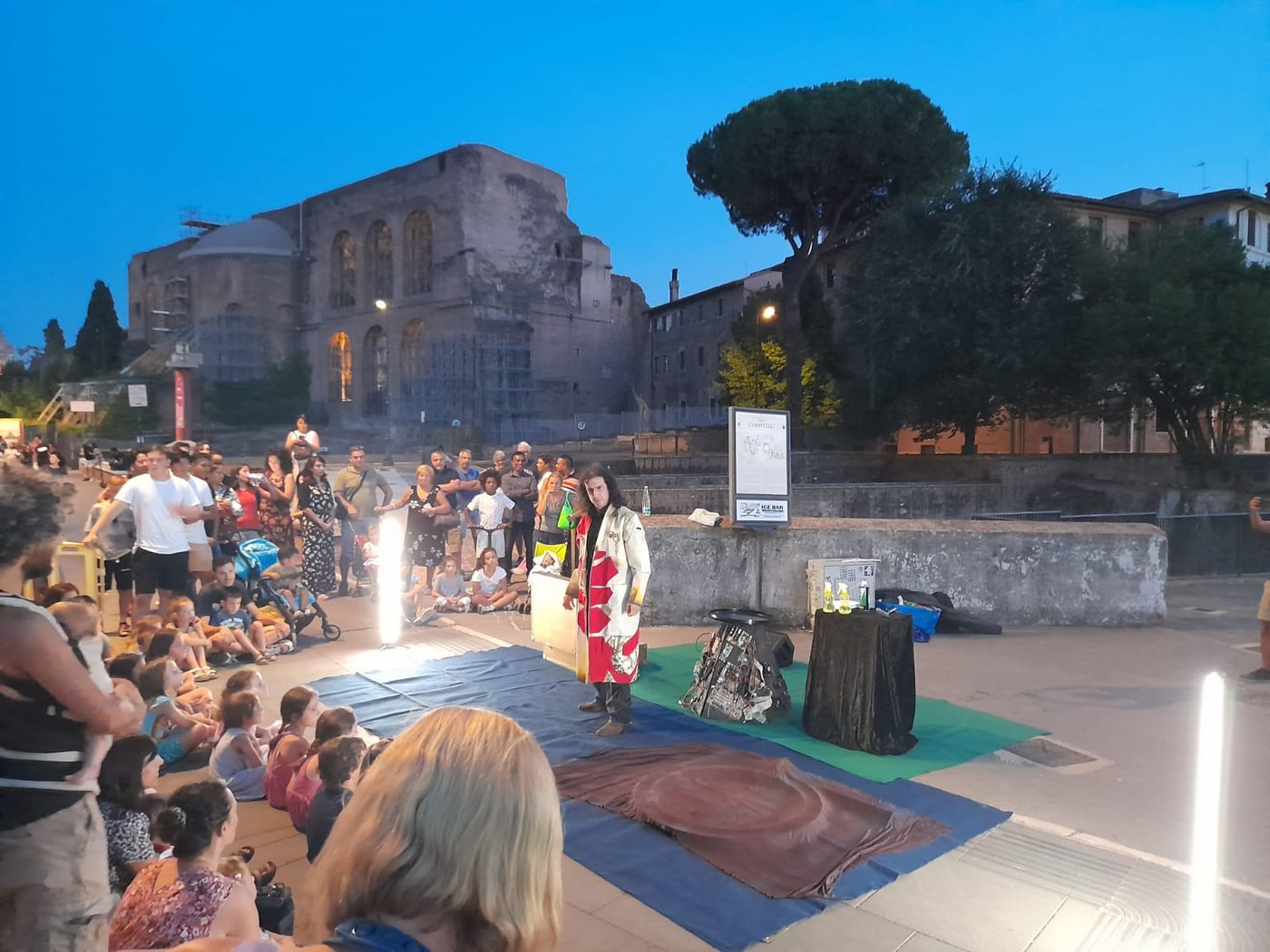 Andrea Corvo — Doktor Bubble in piazza