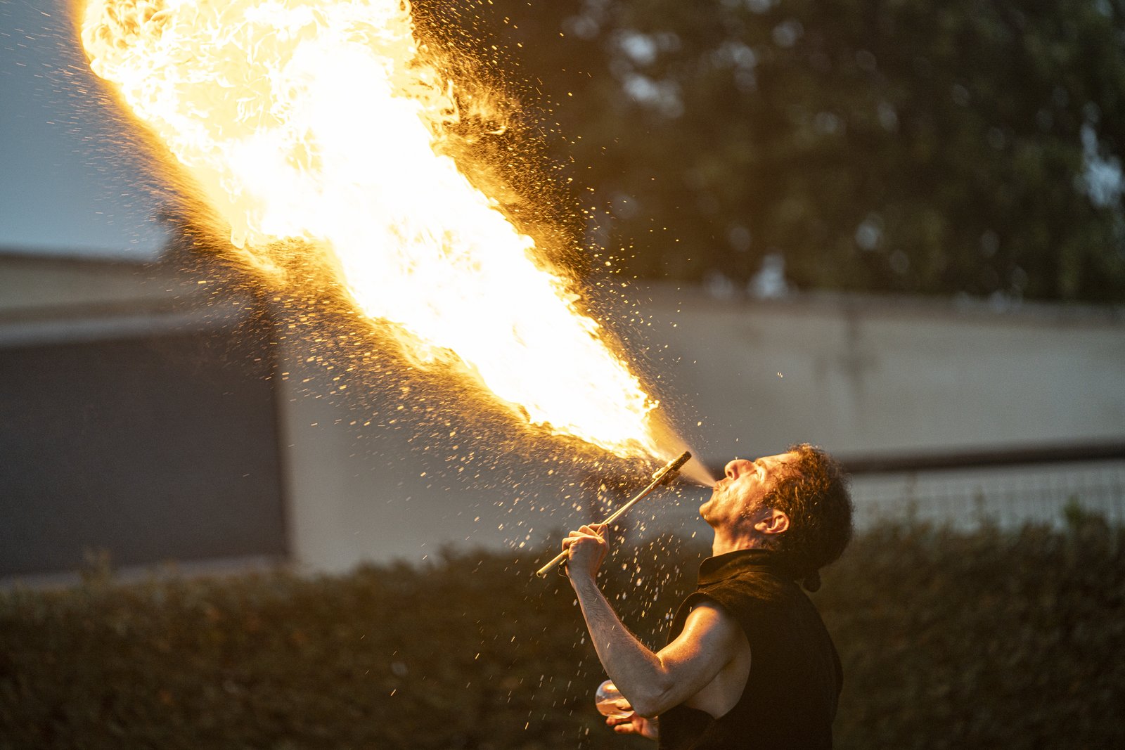 Andrea Corvo — Buskers Festival, fire breath